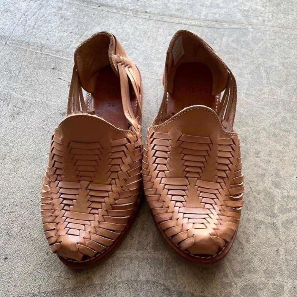 Cano Mara Espadrille / Huarache Women's Summer Shoe - NEW